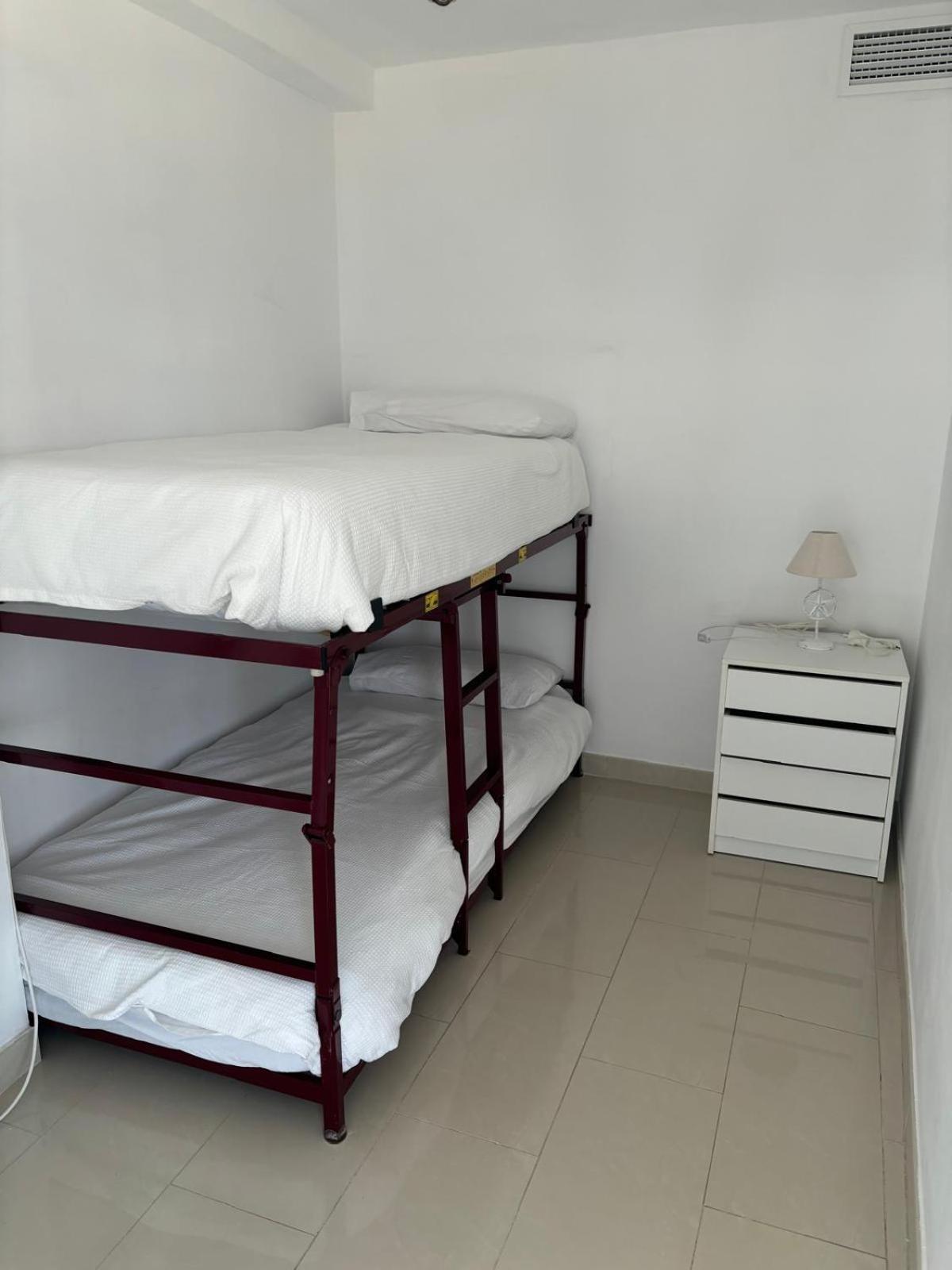 알리칸테 1 Linea Playa San Juan 아파트 외부 사진